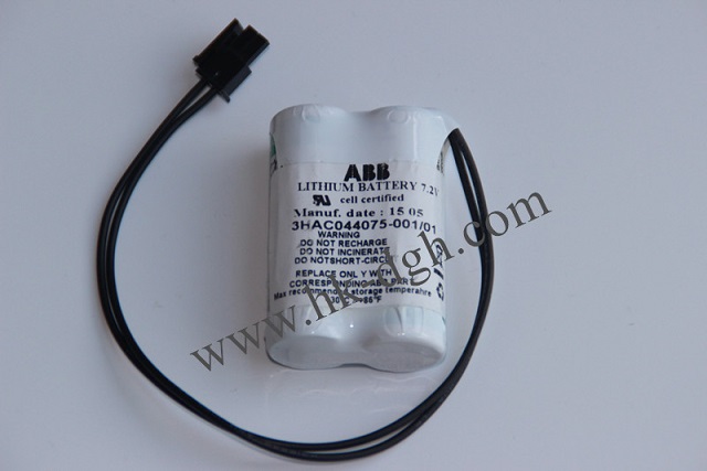 3HAC044075-001